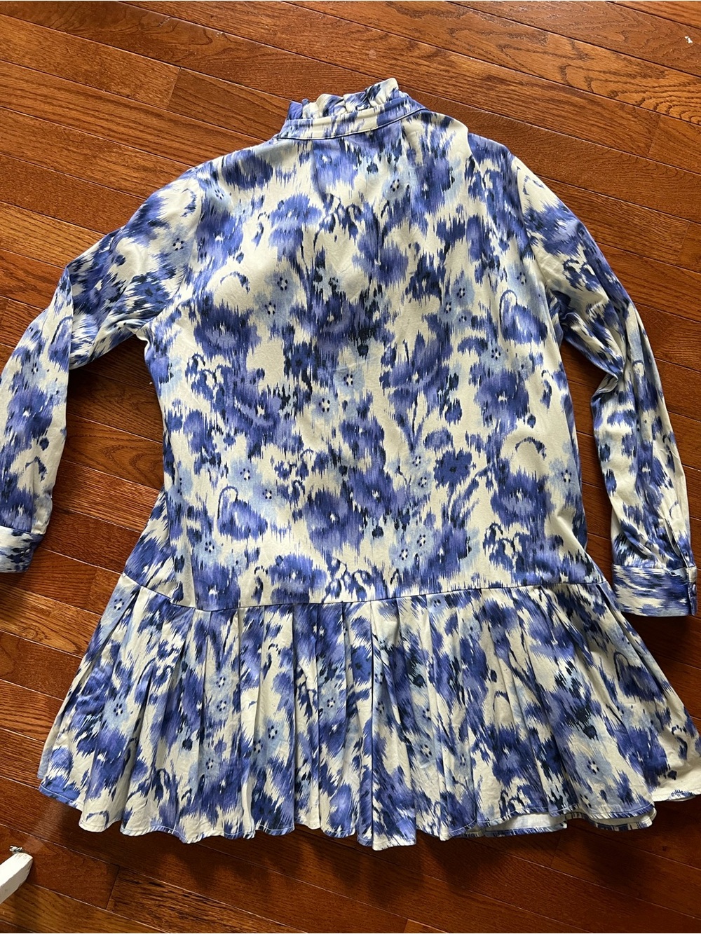 Tuckernuck Blue and Cream Ruffle Collar Blouse